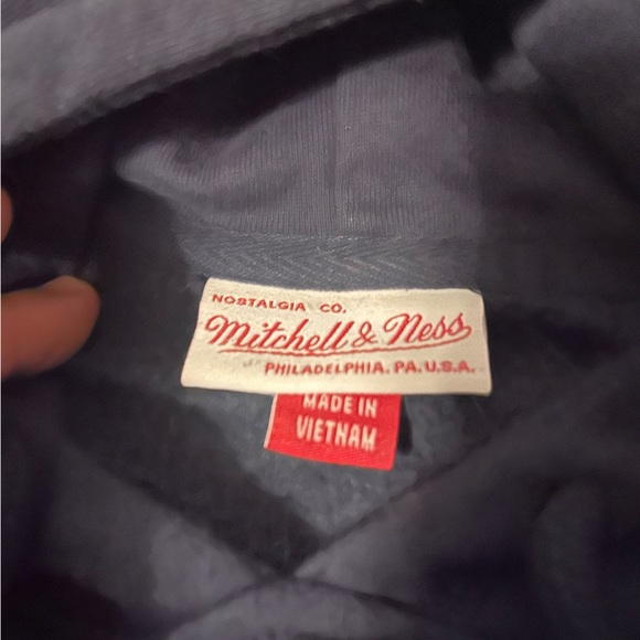 Mitchell N Ness Chicago Bears Hoodie Sweatshirt - Picture 3 of 5